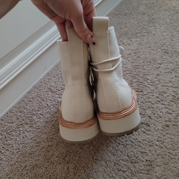 ☃️ NIB Dolce Vita Whitny boots sandstone canvas 8.5 - Picture 9 of 11